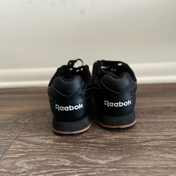 Women Reebok Harman Classic - Picture 4 of 7